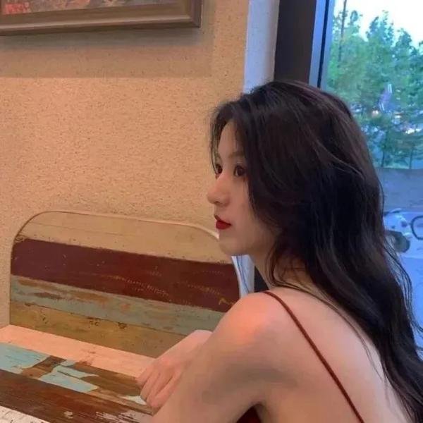 女人行